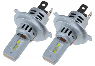 Productafbeelding van LED-lampen H4. Specificaties: Vermogen: maximaal 42W per set, spanning: 12V, lichtopbrengst: maximaal 4600lm, LED-type: CSP5730