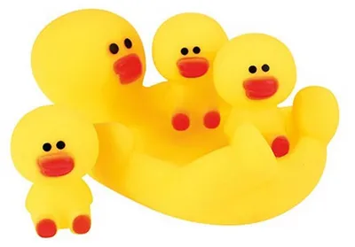 Image de Little Stars Grand canard en caoutchouc avec 3 petits canards en caoutchouc