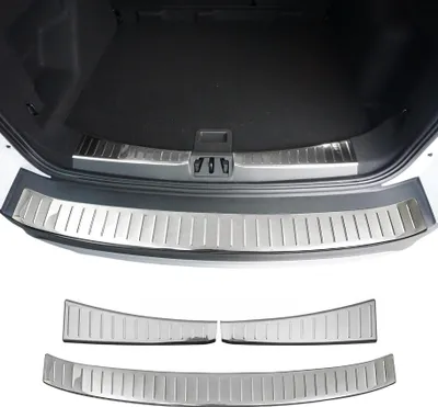 Imagen del producto de Kit de protección para el parachoques trasero de Ford Kuga, modelo 2017-2020, acabado brillante en acero inoxidable