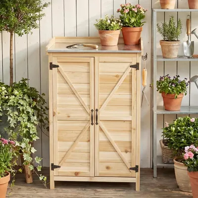 Produktbild von Gartenschrank Holz mit Doppeltür und Seitenhaken 64 x 40 x 95 cm Burlywood