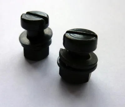 Image de Boulon pour la lame de scie Hayauchi