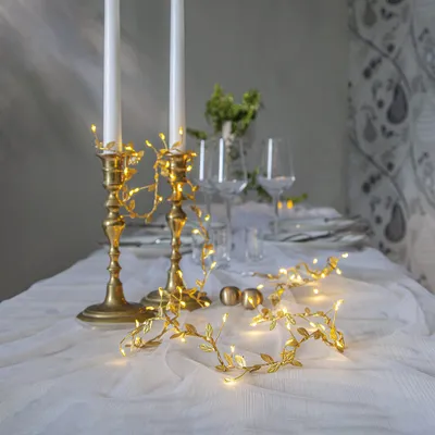 Produktbild von Girlande Winny mit goldenen Blättern 60 LEDs L 200cm
