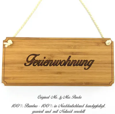 Produktbild von Mr. & Mrs. Panda Schild Ferienwohnung - Geschenk, Werbeschild, Landhaus, Shabby, Wegweiser, Geschenkidee, Graviert, Türschild, Firmenschild, Hinweisschild