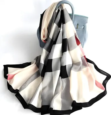 Zdjęcie produktu dla Chusta UB-38925 Typ 2 - Elegancki Dodatek na Chłodne Dni KP38925