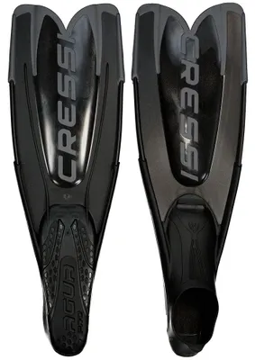 Immagine prodotto di Pinne subacquee Cressi Agua Pro, colore nero, taglia EU 40-41. Colore nero, taglia EU 40-41