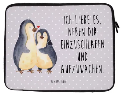 Produktbild von Mr. & Mrs. Panda Laptop Tasche Pinguine Einschlafen 20 x 28 cm - Grau Pastell - Geschenk, Hülle, Laptoptasche, für Frauen, Partner, Freundin, Laptophülle, Freund