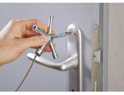 Image de TOOLCRAFT TO-6707229 : Clé pour tableau électrique, 1 pièce.