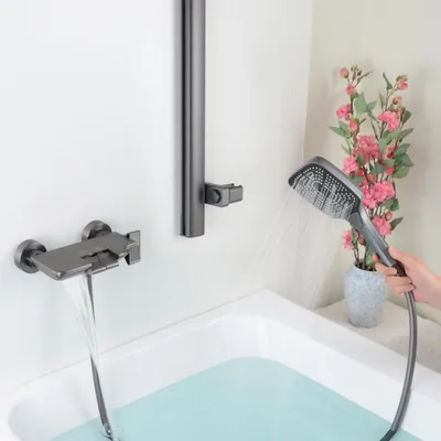 Produktbild von Badewannenarmatur mit Wasserfallauslauf und Handbrause, Wandmontage, 3 Duschmodi, verstellbare Wandstange, Messing, Grau