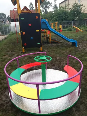 Immagine prodotto di Attrezzature per parchi giochi a forma di giostra girevole per bambini, giostre per bambini, giostre circolari
