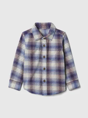 Produktbild von GAP Baby Langarm Flanellhemd in Blau mit praktischen Brusttaschen, Größe 4 Jahre