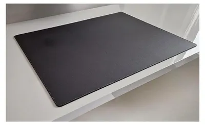 Produktbild von Schreibtischunterlage aus sanftem Luxusleder 90 x 50 cm in Grau