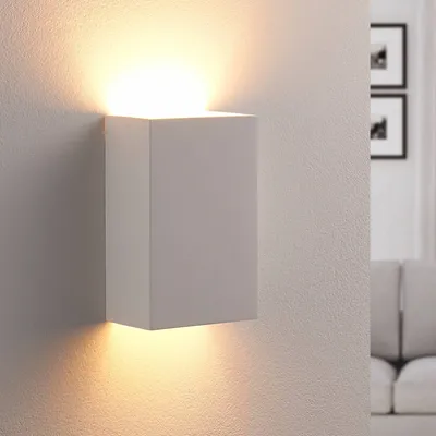 Produktbild von Lindby Landhaus / Vintage /Landhaus / Vintage / Rustikal Ländliche quadratische Gips Wandleuchte inkl. 1 x G9 - Colja / Innenbeleuchtung / Wohnzimmerlampe / Schlafzimmer / Küche / Up / Down Rechteckig LED geeignet G9 Max. 1 x 3.5 Watt