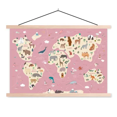 Obrázek produktu pro MuchoWow® Textilní plakát - Mapa světa pro děti - Zvířata - Země - Chlapci - Dívky - Růžová - 60x40cm - S hnědými lamelami