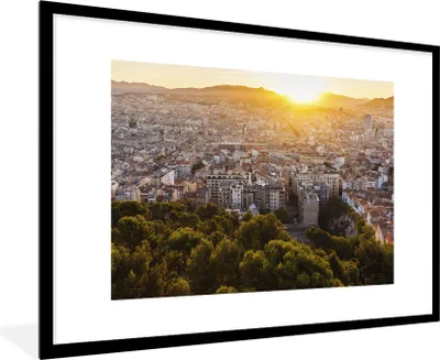 Produktbild von MuchoWow® Gerahmtes Poster Frankreich - Marseille - Sonnenuntergang 90x60 cm - Poster mit Schwarzem Bilderrahmen Wandposter Rahmen Foto Bilder - Wanddekoration - Fotos