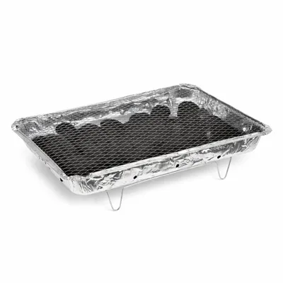Produktbild von XXL-Einweggrill – 48 x 31 cm – Inklusive Briketts und Ständer – Einweg-BBQ – Tischgrill für Camping oder Picknick – Holzkohlegrill – Silber