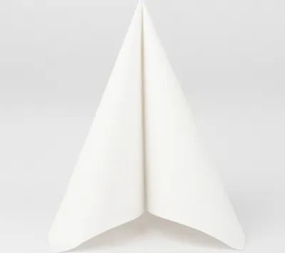 Produktbild von Sovie HORECA Serviette in Weiß aus Tissue Deluxe®, 4-lagig, 40 x 40 cm, 50 Stück