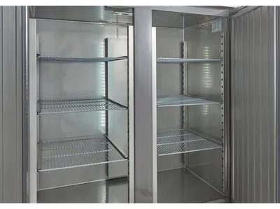 Produktbild von GastroHero Kühlschrank GNH1410TNM | 1350 Liter | GN 2/1 | Edelstahl | Energiesparend | LED Innenbeleuchtung | für Gastronomie und Großküche