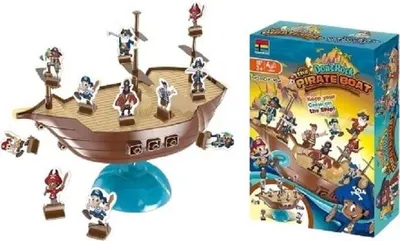 Produktbild von Balancierendes Piratenschiff Holzspiel mit 16 Piratenfiguren, 18,5x18x10 cm, ab 3 Jahren