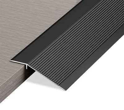 Zdjęcie produktu dla Profil przejściowy aluminiowy 0 9 m do podłogi wyrównanie wysokości