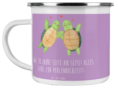 Produktbild von Mr. & Mrs. Panda Emaille Tasse 30. Hochzeitstag Perlenhochzeit - Lavendeltraum - Geschenk, Haferl, Emailletasse, Hochtzeit, alles Liebe, Feier, Becher, Heirat, Blechtasse