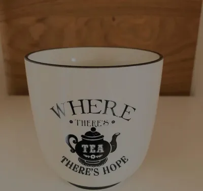 Produktbild von Kaffeebecher - TEA THERE´S HOPE - MUG Teebecher