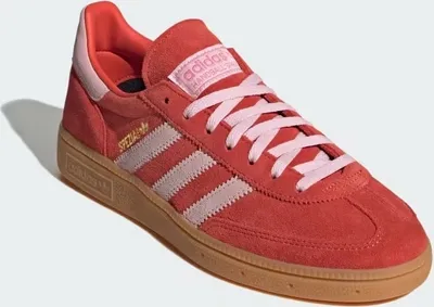 Produktbild von Adidas Handball Spezial In Red Pink For Women – 5.5 UK - 38 2/3 EU - 7 US / Red Pink