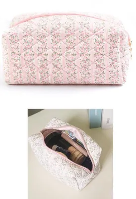 Immagine prodotto di Organizer da viaggio per cosmetici con borsa da viaggio imbottita a motivi floreali
