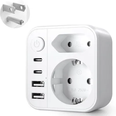 Productafbeelding van Reisadapter - Wit - 6-in-1 - US Adapter met USB-poorten - Voor Wereldreizigers