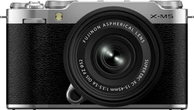 Produktbild von Fujifilm X-M5 SILVER Kit XC 15-45mm MILC 26,1 MP X-Trans CMOS 4 6240 x 4160 Pixel Argento