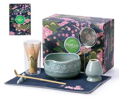 Produktbild von Matcha-Schneebesen-Set Keramik 7-teilig Blau mit Schüssel, Schneebesen, Halter, Schaufel, Sieb, Tuch