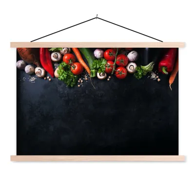 Produktbild von MuchoWow® Textilposter Gemüse - Kräuter - Gewürze - Schwarz - Rustikal - Küche 60x40 cm mit holzfarbenen Rahmen - Bilder
