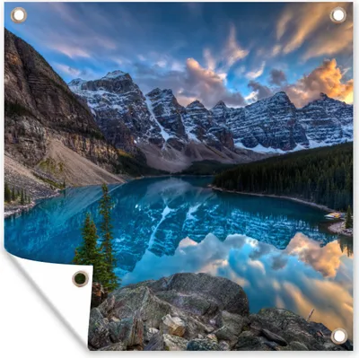 Produktbild von MuchoWow® 50x50 cm Outdoor-Poster Gartendeko Sichtschutz Garten Poster für den Garten  Dämmerung am Moraine Lake in Kanada