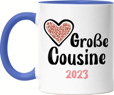 Produktbild von Große Cousine 2023 Tasse Blau Love Beschützerin Liebe Familie Spaß Freude Cousinen Geborgenheit Zusammenhalt