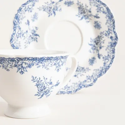 Produktbild von HOMLA LOURRY Tasse mit Untertasse, marineblau 0,2 l