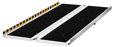 Image de Rampes portables pour fauteuil roulant, 1520 mm, rampes pliables en aluminium antidérapantes pour fauteuils roulants, capacité de 800 lbs, rampes pour seuils de porte, adaptées aux escaliers, aux entrées, aux seuils et aux passages, compatibles avec les scooters