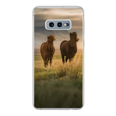 Produktbild von MuchoWow® Handyhülle Schutzhülle Hülle für Samsung Galaxy S10e Pferde - Luft - Gras Silikon Softcase Handy Hülle - Handy