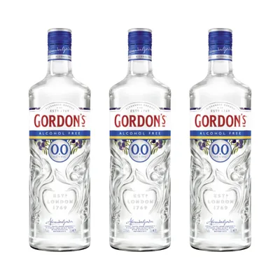 Produktbild von Gordon’s Einweg Alcohol Alternative 3er Set 0,7l - Geschmack ohne Alkohol 0,0 %, kalorienarm & aromatisch – Perfekt für alkoholfreie Cocktails, Drinks