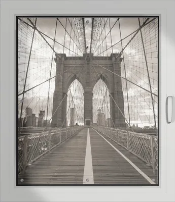 Produktbild von Wallario Lichtschutzbild, Dekorativer Sichtschutz Sonnenschutz 96 x 115 cm mit Motiv: Brooklyn Bridge in New York - Verdunklung ohne Bohren
