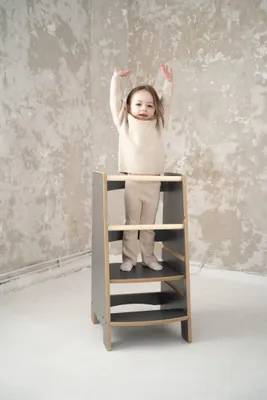Produktbild von PETITE - Montessori Lernturm Kitchen Helper Kinderplattform Küchenturm - grau