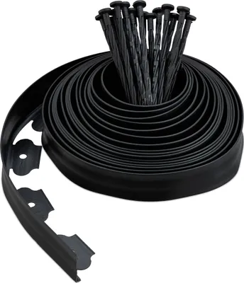 Produktbild von Relaxdays Rasenkante 10 m, H: 5 cm, 30 Erdanker, Beeteinfassung & Wegumrandung, flexibles Rasenband, Kunststoff, schwarz