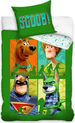 A Scooby Doo themed duvet cover and pillowcase set displayed on a bed.