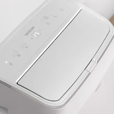 Produktbild von Cecotec 08176, Einteilige mobile Klimaanlage, Kühlung, Entfeuchter, Ventilator, Heizung, 12000 BTU/h, 26 l/h, 65 dB, 26 m²
