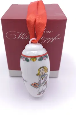 Produktbild von Hutschenreuther Minizapfen Stoffpuppen Porzellan-Minizapfen 02262-723248-27825