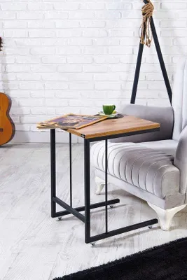 Image de Table d'appoint en forme de C avec roulettes, métal et bois, 40 x 44 x 55 cm, Pijnboom