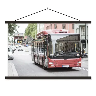 Produktbild von MuchoWow® Textilposter Frontansicht eines roten Busses 90x60 cm mit schwarzem Rahmen - Aufhängungssatz