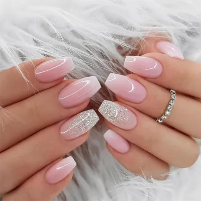 Produktbild von Press on Nails Mittel Rosa Glitzer Eckig French 24 Stück Acryl Full Cover Zum Aufkleben
