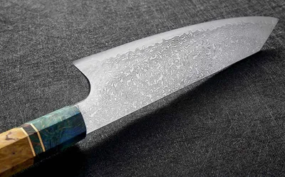 Obrázok produktu pre Nôž Santoku Damascus - exkluzívny profesionálny nôž - 62 vrstiev damascénskej ocele - každá drevená rukoväť je jedinečná
