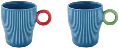 Imagen del producto de Juego de dos tazas de porcelana Twist & Match, color azul
