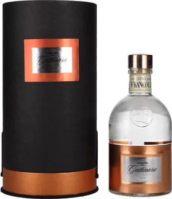 Produktbild von Luigi Francoli Grappa del Gattinara 44% Vol. 0,5l in Geschenkbox