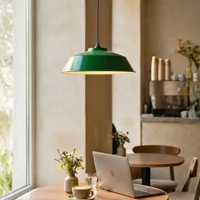 Produktbild von Opviq, Hochwertiger Kronleuchter, Metallkörper, Ø35,5 cm, Höhe: 120 cm, Kabel: 110 cm, E27 Fassung, max. 40 W, IP20, Grüner Farbton, Ideal für modernes Wohndesign.